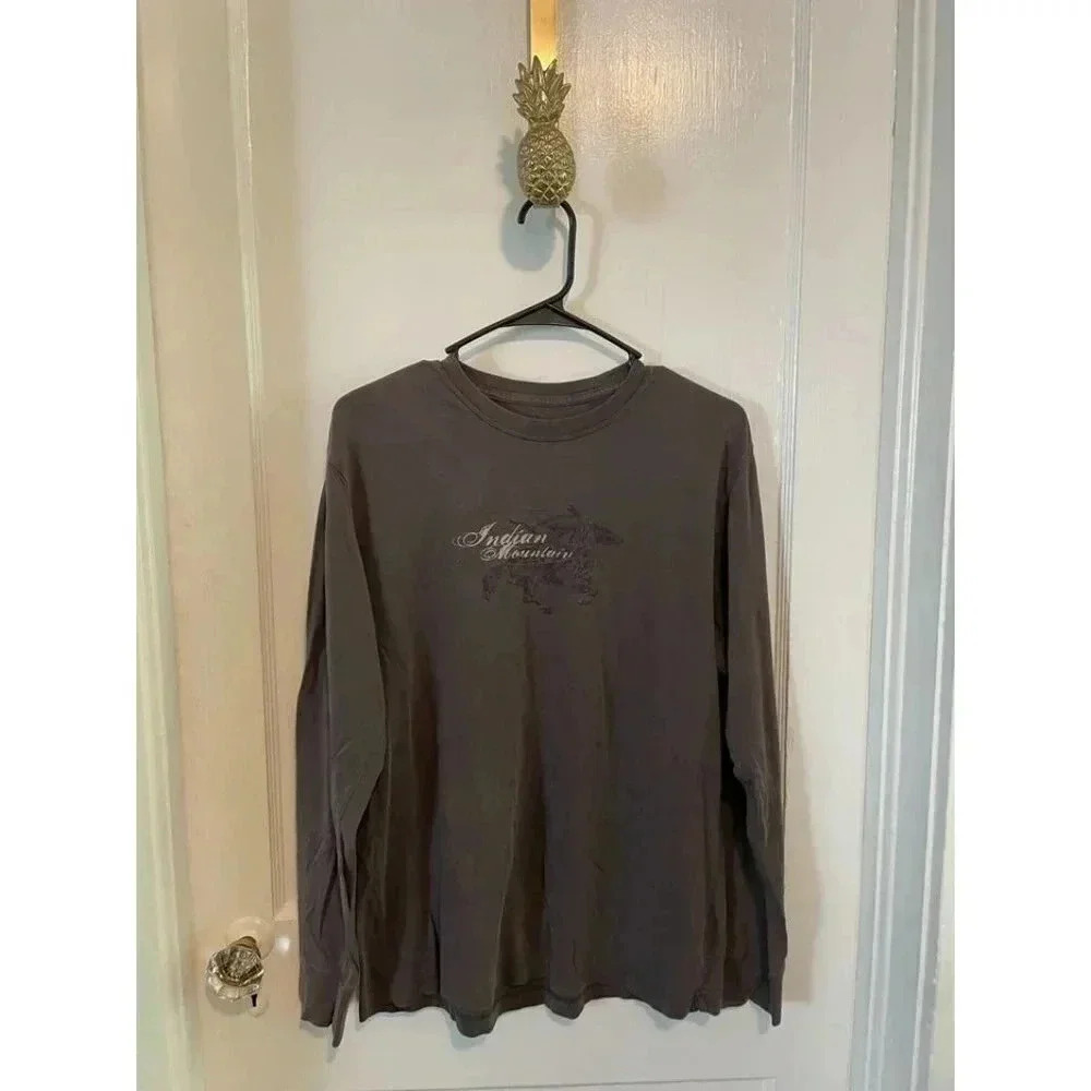 Old Navy Men's size Medium Indian Mountains Brown Long Sleeve Shirt